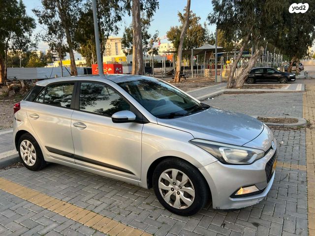 מודעת רכב יונדאי i20