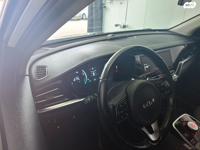 קיה נירו פלוס