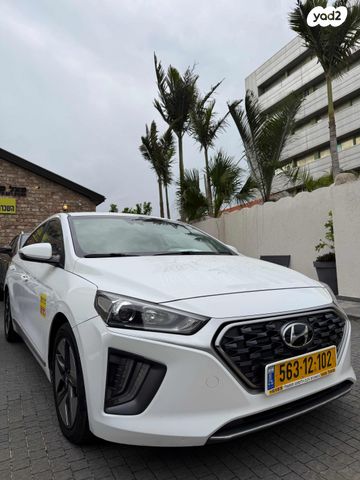 יונדאי איוניק