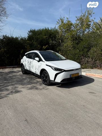 מודעת רכב ג׳ילי Geometry C 1