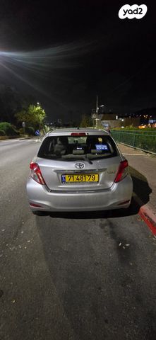 טויוטה יאריס