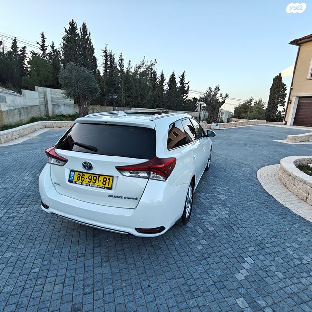 טויוטה אוריס