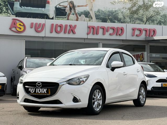 מודעת רכב מאזדה 2