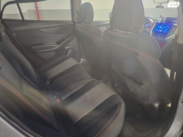 מודעת רכב סובארו XV