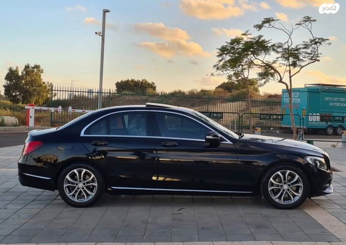 מודעת רכב מרצדס-בנץ C-class