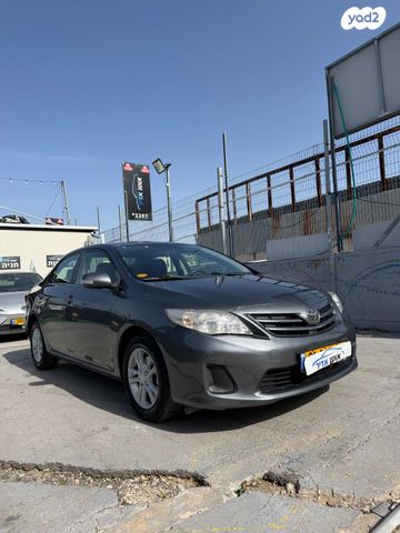 מודעת רכב טויוטה קורולה