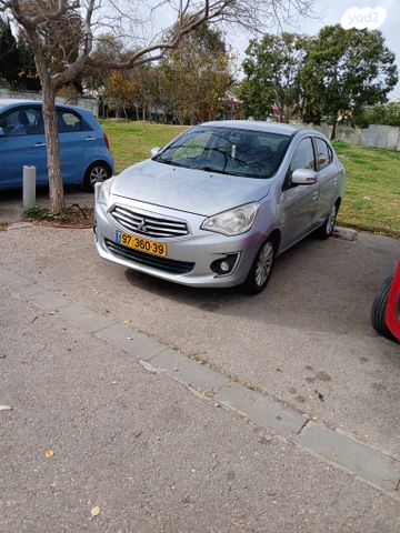 מודעת רכב מיצובישי אטראז'