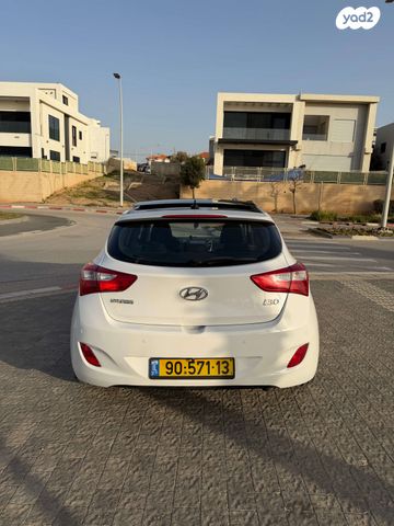 יונדאי i30