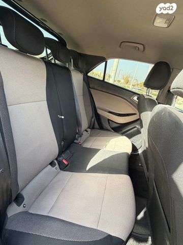 יונדאי I20 קרוס