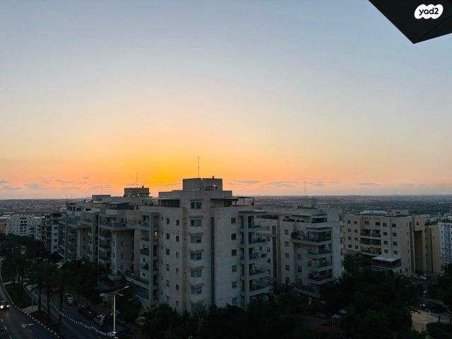 דירה, נחל איילון 20, צור יצחק, צור יצחק