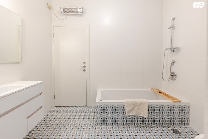 בית פרטי/ קוטג', דרך לבנה 1, הגושרים, הגושרים