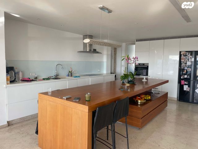 גג/ פנטהאוז, פרץ ברנשטיין 2, רמת שרת, ירושלים