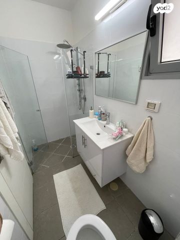 דירה, שאול המלך 17, המרכז, קרית אונו