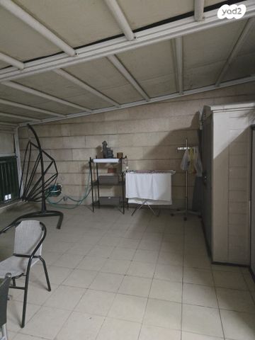 גג/ פנטהאוז, דוגית 13, קרית מנחם בגין, רמלה