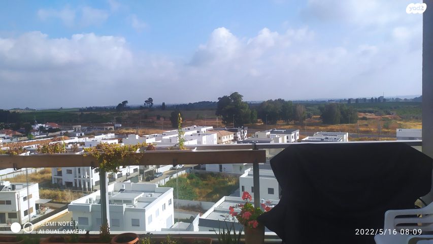 גג/ פנטהאוז, אהבת אדם 28, שרונה, כפר יונה