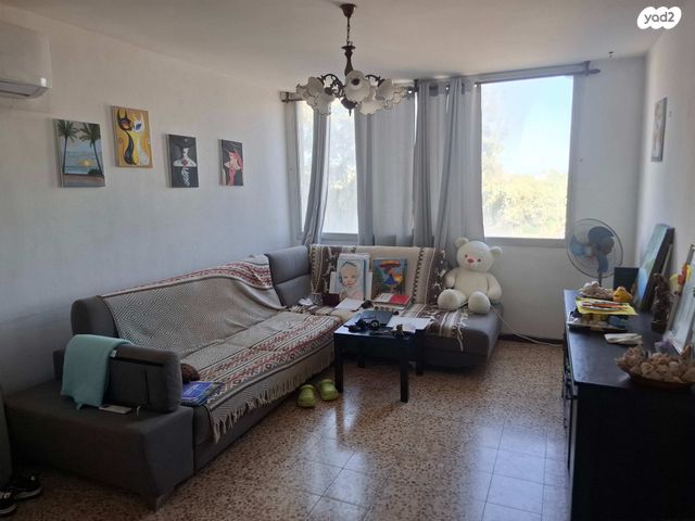 מרדכי נמיר 13