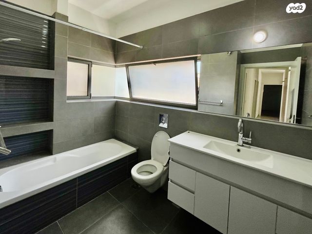 בית פרטי/ קוטג', שביל המפרש 6, בוסתן הגליל, בוסתן הגליל