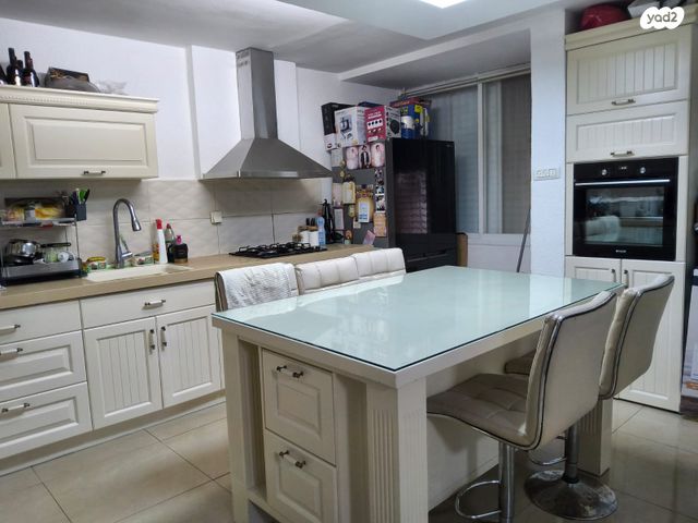 דירה, צבי פנקס 5, מרכז עפולה עלית, עפולה