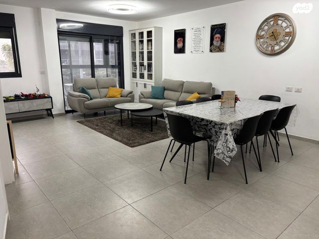 דירה, שדרות ציונה צרפת 35, גדרה מזרח, גדרה