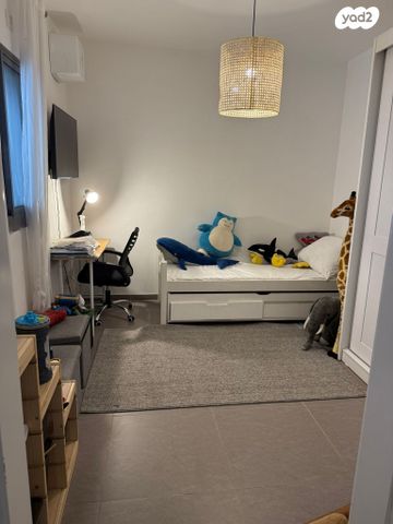 דירה, גדעון האוזנר 4, גליל ים (מתחם הכוכבים), הרצליה