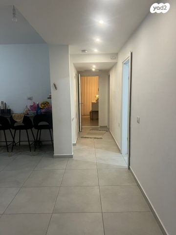 דירה, חגואל 9, נווה שמיר רמת בית שמש ה-1, בית שמש