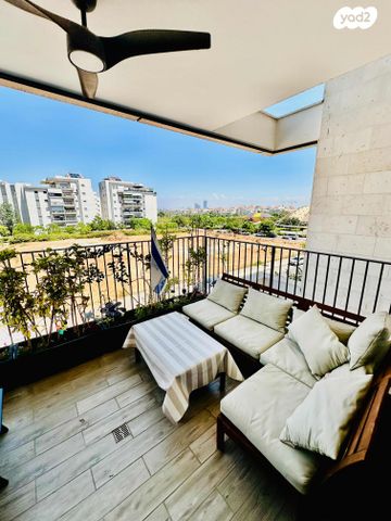 אלכסנדר פן 3