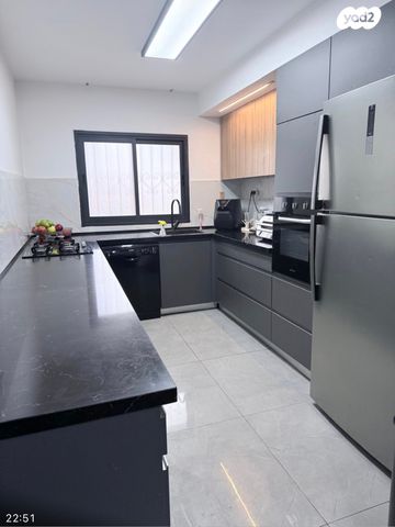 דירת גן, המצביאים 11, נאות יצחק, לוד