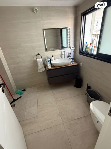 דירה, דרך ששת הימים 101, סלע, רחובות