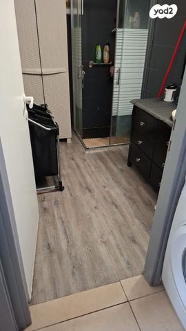 דירה, דב גור 12, רובע ו', אשדוד