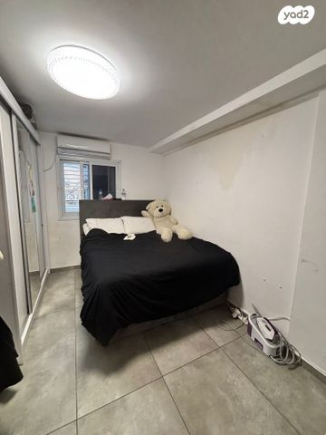 יחזקאל וכיל 3