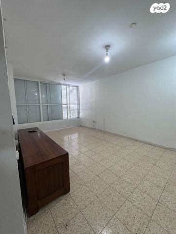 דירה, יוסף חיים ברנר 7, גרין ועם, חולון