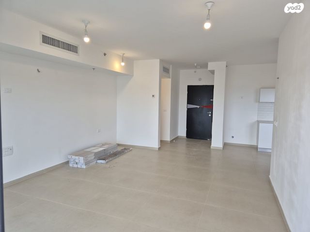 דירה, הרב הרצוג 8, צפון מערב מרכז העיר, נתניה