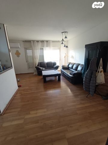 הרב הרצוג 43