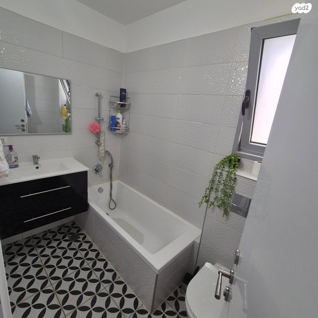 דירה, נחל נעמן 9, כרמי גת, קרית גת