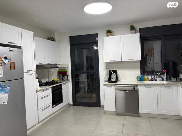 דירה, שדרות ציונה צרפת 35, גדרה מזרח, גדרה