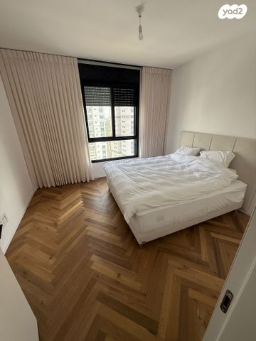 דירה, דרך ששת הימים 101, סלע, רחובות