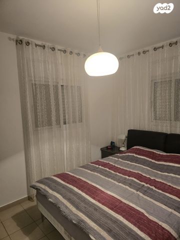 גג/ פנטהאוז, דוגית 13, קרית מנחם בגין, רמלה