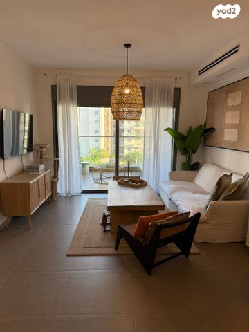 דירה, גדעון האוזנר 4, גליל ים (מתחם הכוכבים), הרצליה