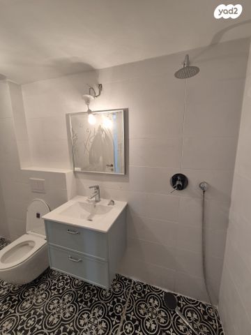 דירה, הרצל 50, מרכז, כפר סבא