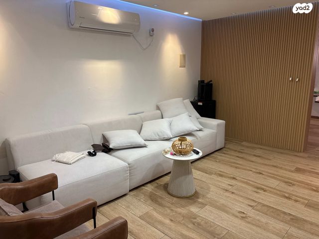 בית פרטי/ קוטג', התמר 13, שאר העיר, קרית עקרון