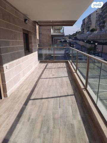 דירה, הנרקיסים 18, רכסים, רכסים