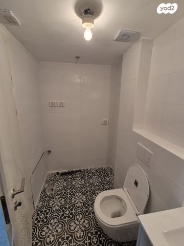 דירה, הרצל 50, מרכז, כפר סבא