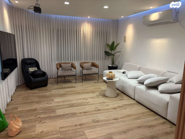 בית פרטי/ קוטג', התמר 13, שאר העיר, קרית עקרון