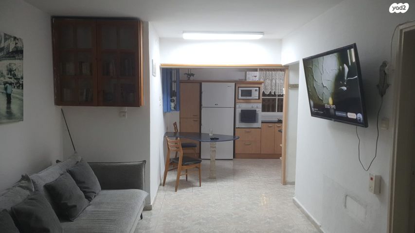 דירה, החלוץ 57, טרומפלדור, נהריה