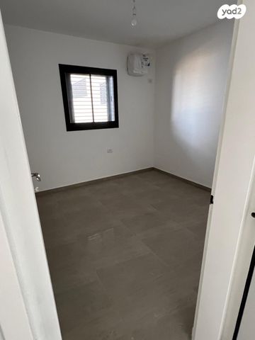 דירה, אוריהו הנביא 6, פסגות אפק, ראש העין