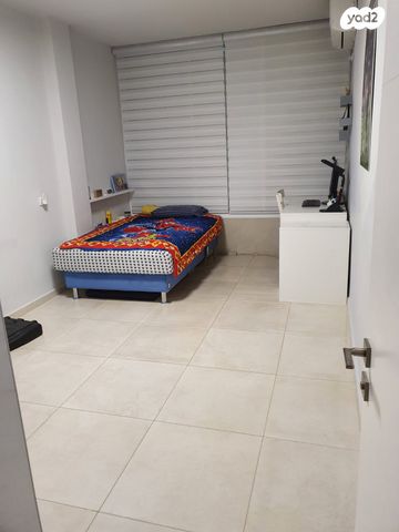 דירה, צבי הירשפלד 19, רמז, מערב ותיק, ראשון לציון