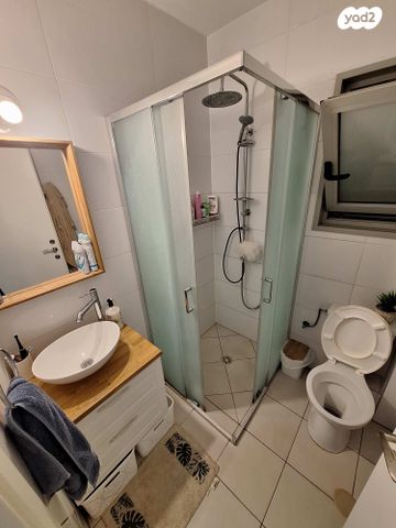 דירה, עפרה חזה 16, משכנות האומנים, קרית מוצקין