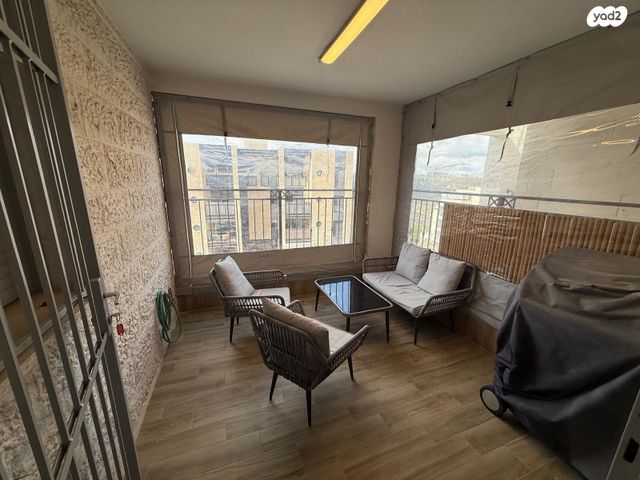 דירה, אבנר חי שאקי 27, גילה, ירושלים