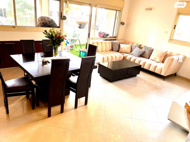 דירה, אסף 23, חרוזים, רמת גן