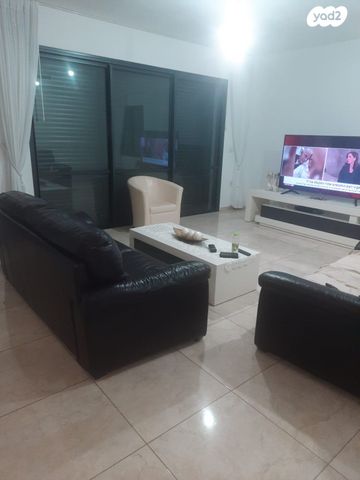 בית פרטי/ קוטג', הסביון 11, באר גנים, באר גנים